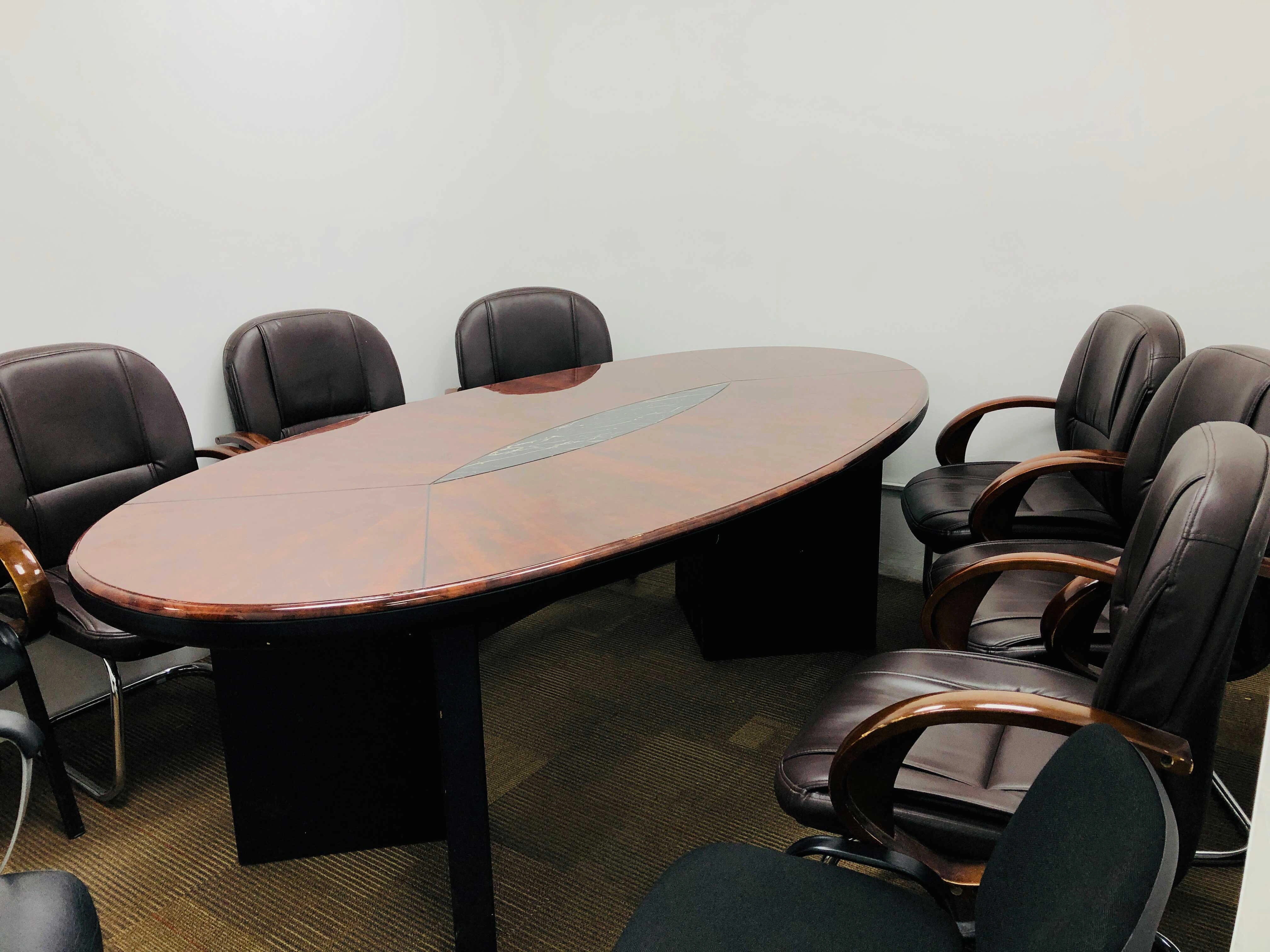 Hashtag Business Center