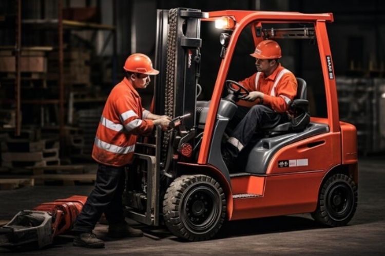 Liftronic Machinery